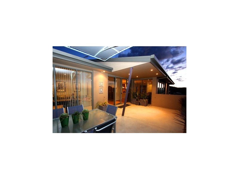 106 Waterfall Drive, Jerrabomberra NSW 2619