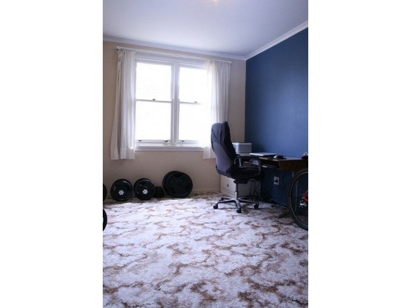 11 Loch St, Yarralumla ACT 2600