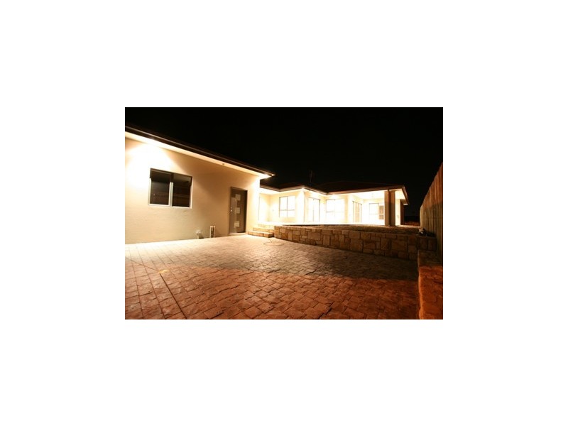 304 Flemington Road, Gungahlin ACT 2912