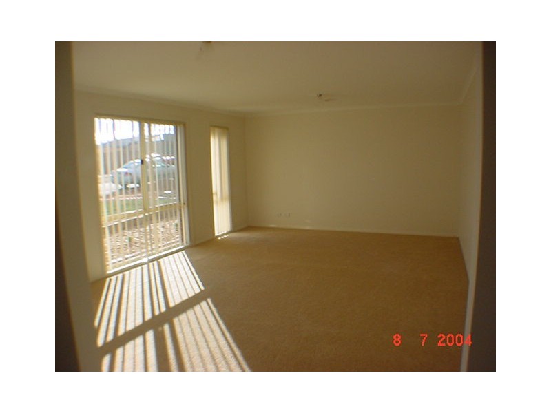 26 Hanrahan Crescent, Dunlop ACT 2615