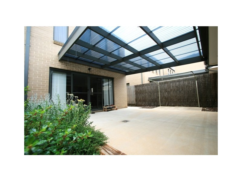 17 Moonlight Ave, Harrison ACT 2914