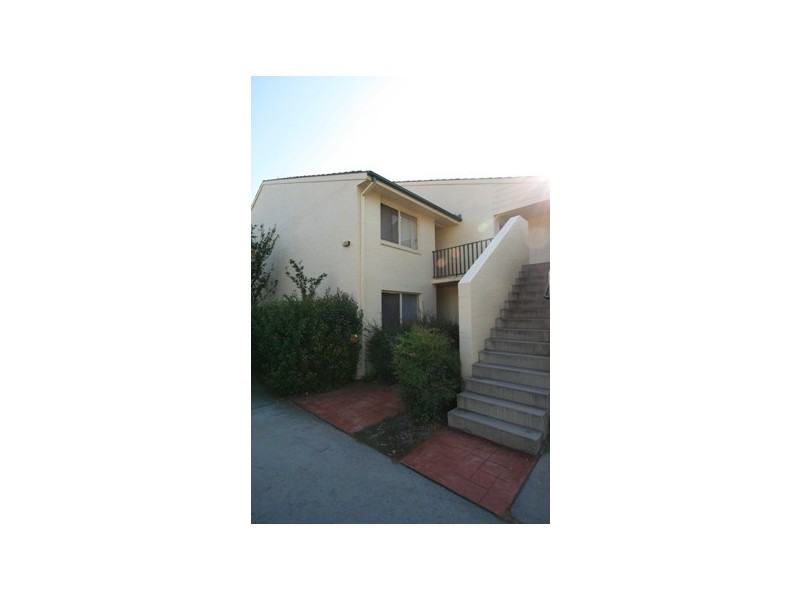 12 Albermarle St, Phillip ACT 2606