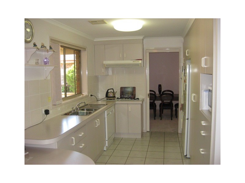 27 Tiptree Crescent, Palmerston ACT 2913