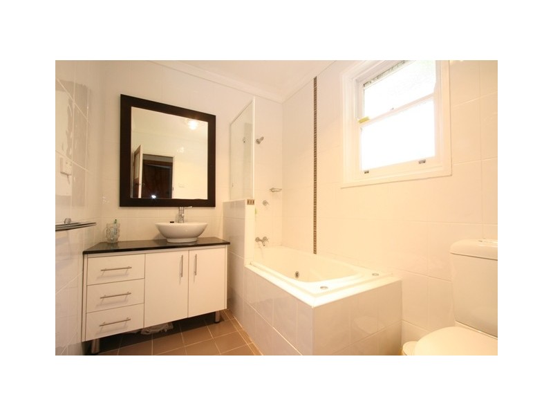 1/11 Hamilton Row, Yarralumla ACT 2600