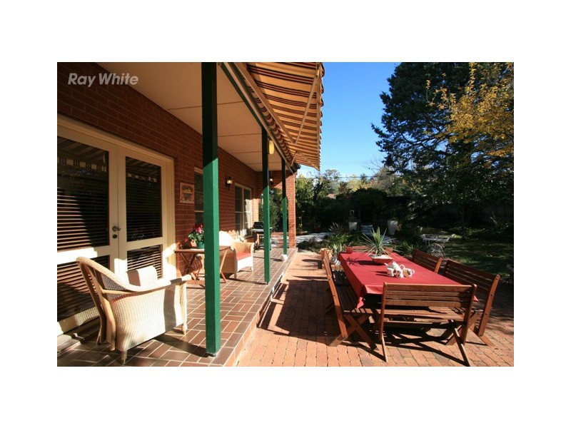 16 Meehan Gardens, Narrabundah ACT 2604