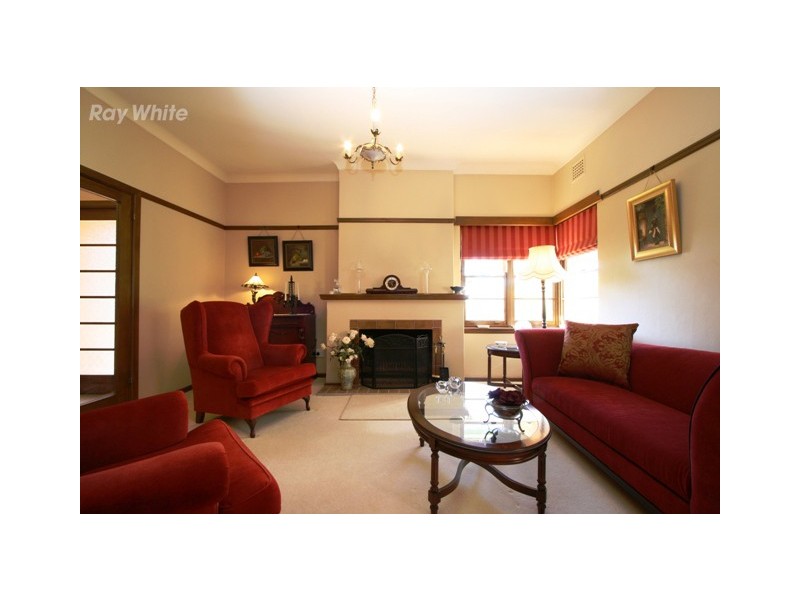 16 Meehan Gardens, Narrabundah ACT 2604