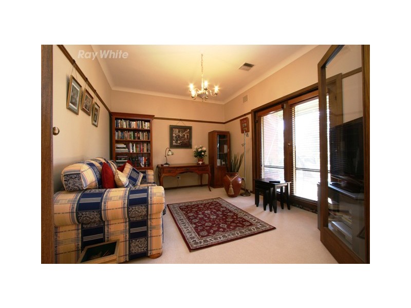 16 Meehan Gardens, Narrabundah ACT 2604