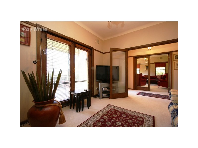 16 Meehan Gardens, Narrabundah ACT 2604