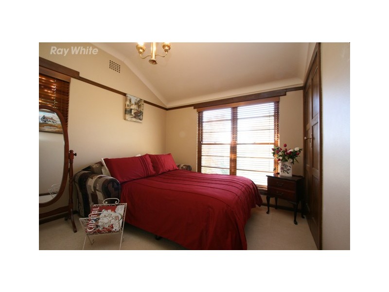 16 Meehan Gardens, Narrabundah ACT 2604