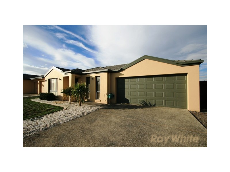 27 Heatherdale, Amaroo ACT 2914