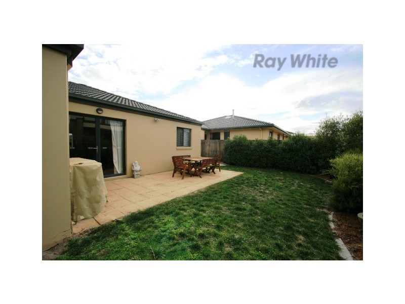 27 Heatherdale, Amaroo ACT 2914