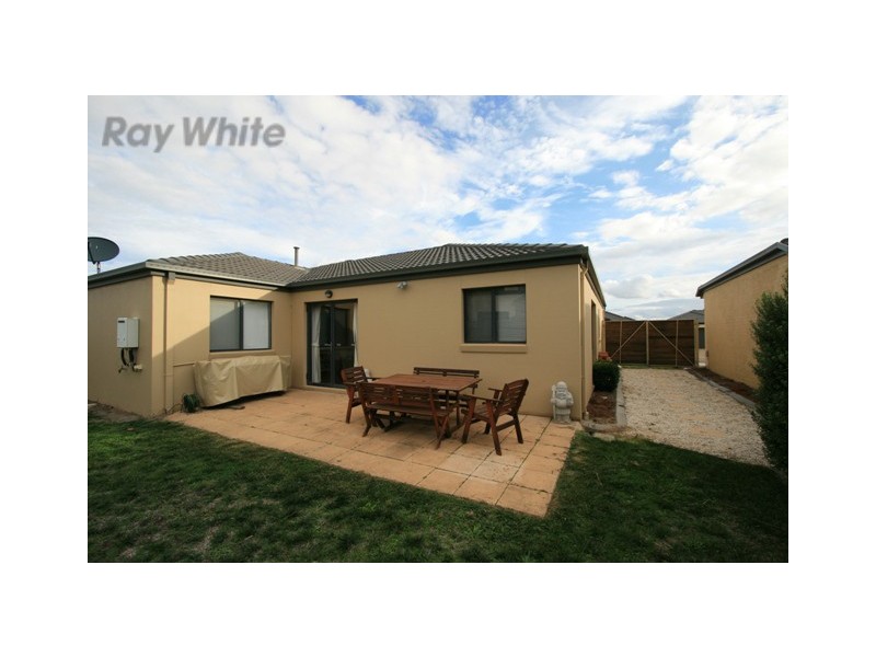 27 Heatherdale, Amaroo ACT 2914