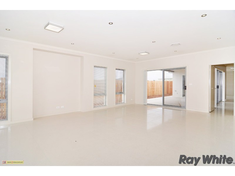 5  Scurry street, Dunlop ACT 2615