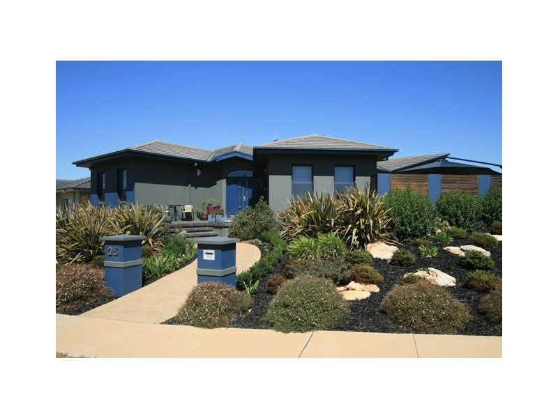 51 Parsley street, Harrison ACT 2914