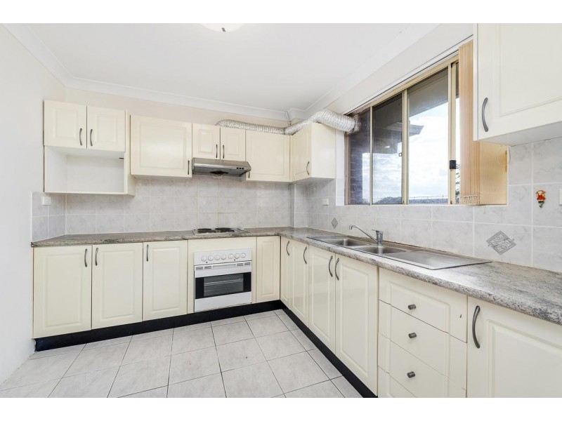 15/7-13 Third Avenue, Campsie NSW 2194