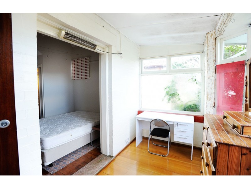 400 Lyons Road, Russell Lea NSW 2046