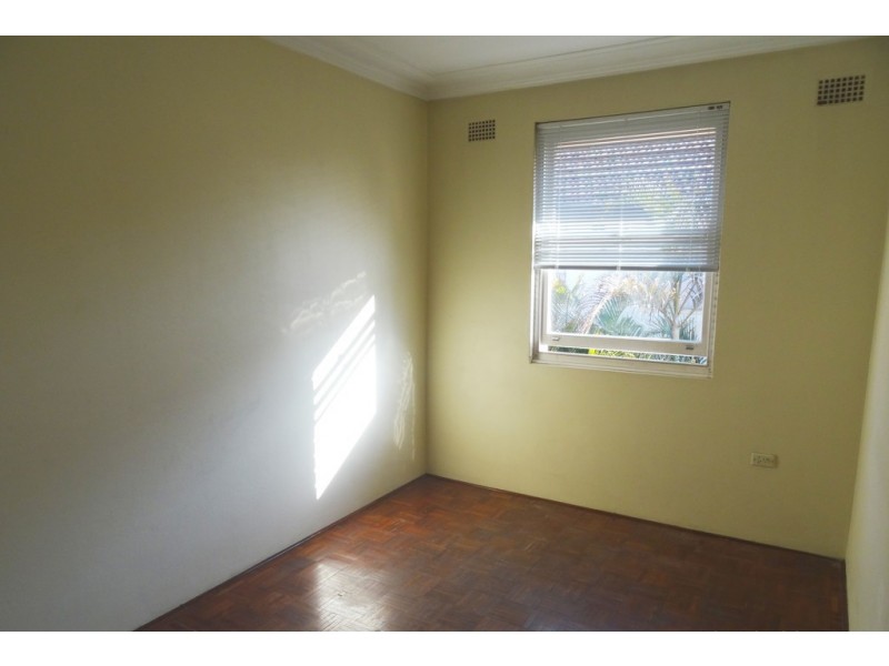 2/19 Etonville Pde, Croydon NSW 2132