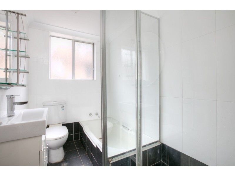 8/16 Cecil Street, Ashfield NSW 2131