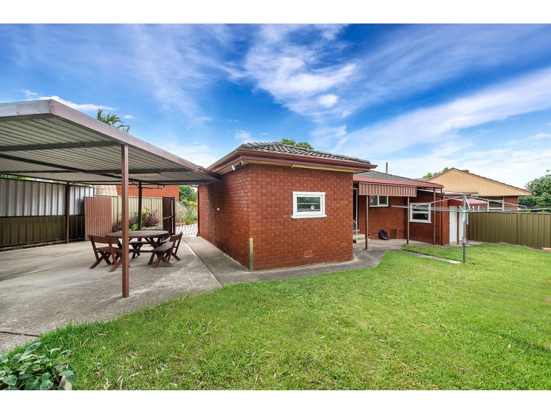 33 Wearne Street, Canterbury NSW 2193