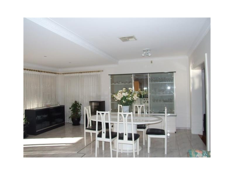 14 Knocklayde Street, Ashfield NSW 2131