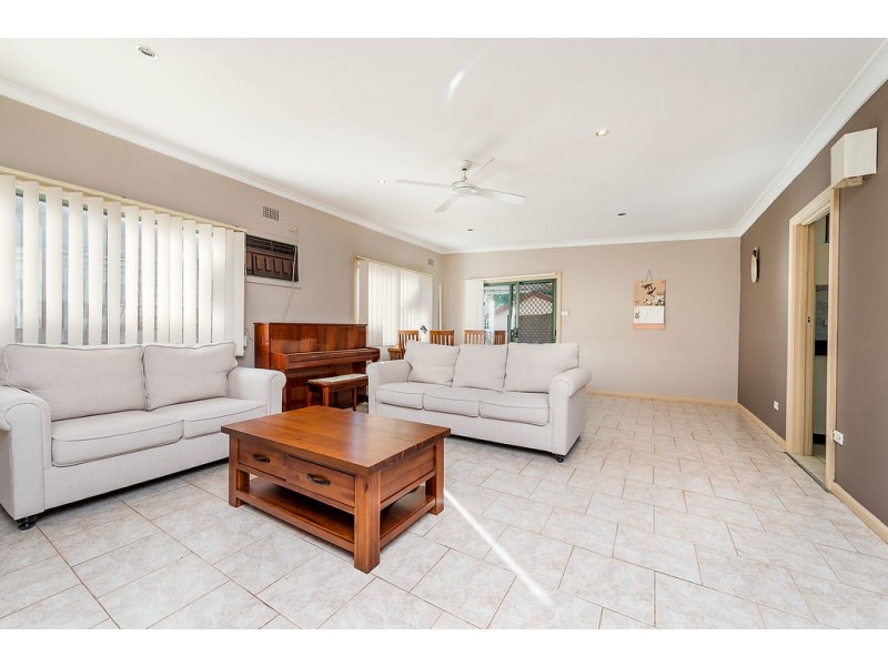 86 Holborow Street, Croydon Park NSW 2133