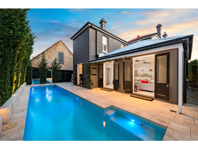 11a John Street, Ashfield NSW 2131