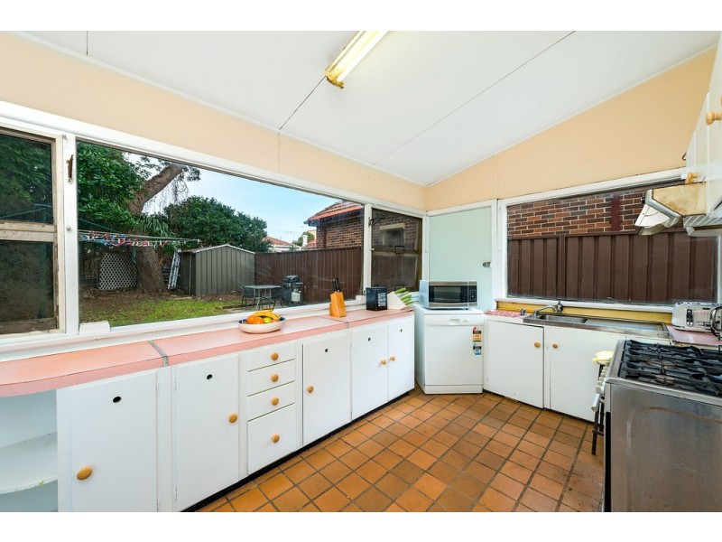 16 Rose Street, Ashfield NSW 2131