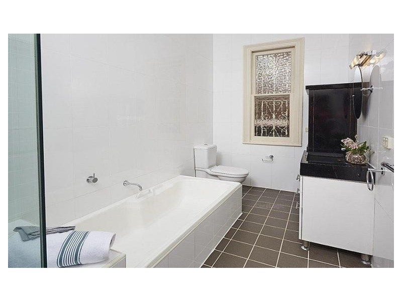 33 Ormond Street, Ashfield NSW 2131