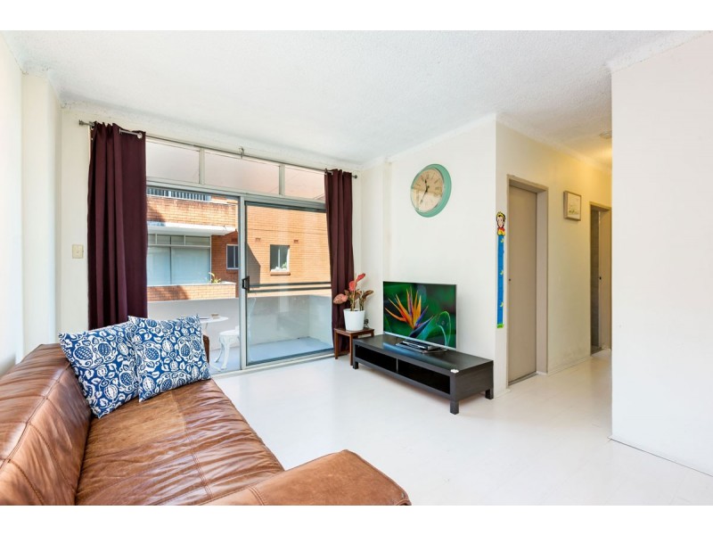 8/79 Liverpool Road, Ashfield NSW 2131