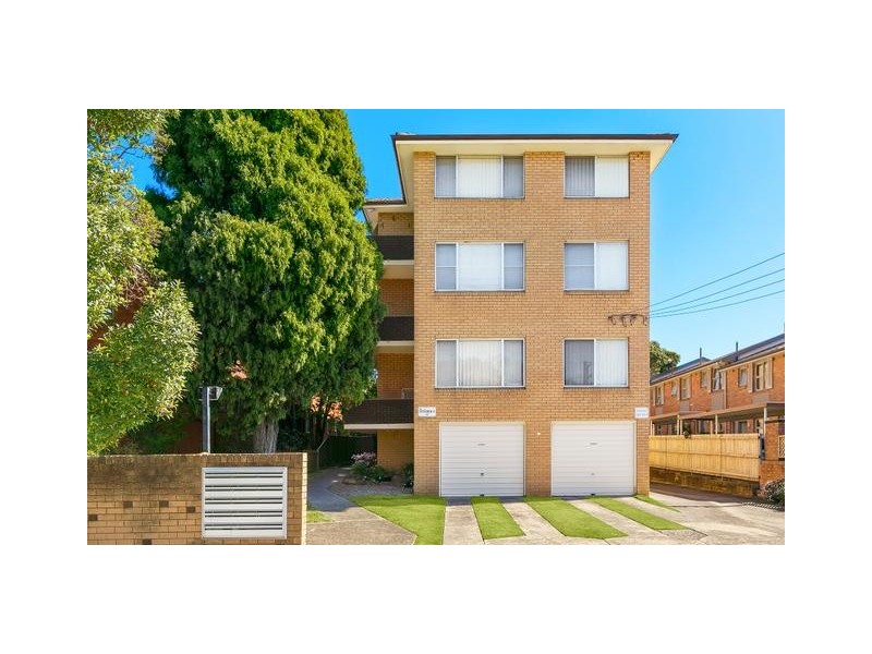 11/10 Curt Street, Ashfield NSW 2131