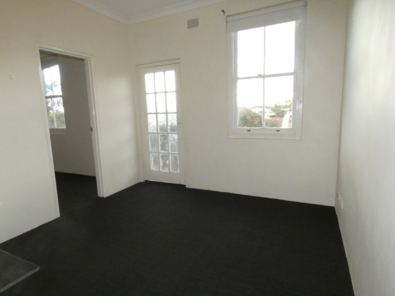 2 Knox Street, Ashfield NSW 2131