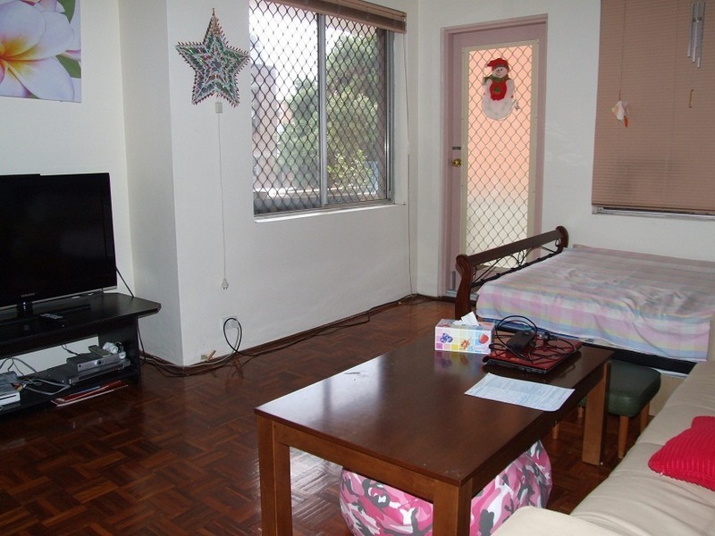 13 Loftus Street, Ashfield NSW 2131