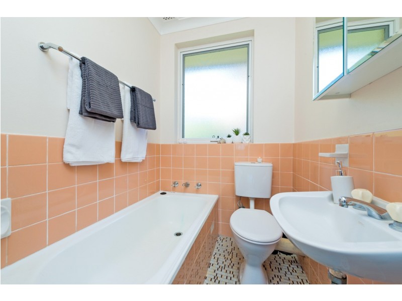 4/64 Alt Street, Ashfield NSW 2131