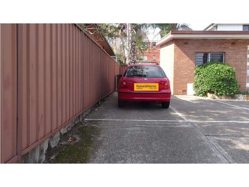 2/5 Robert Street, Ashfield NSW 2131