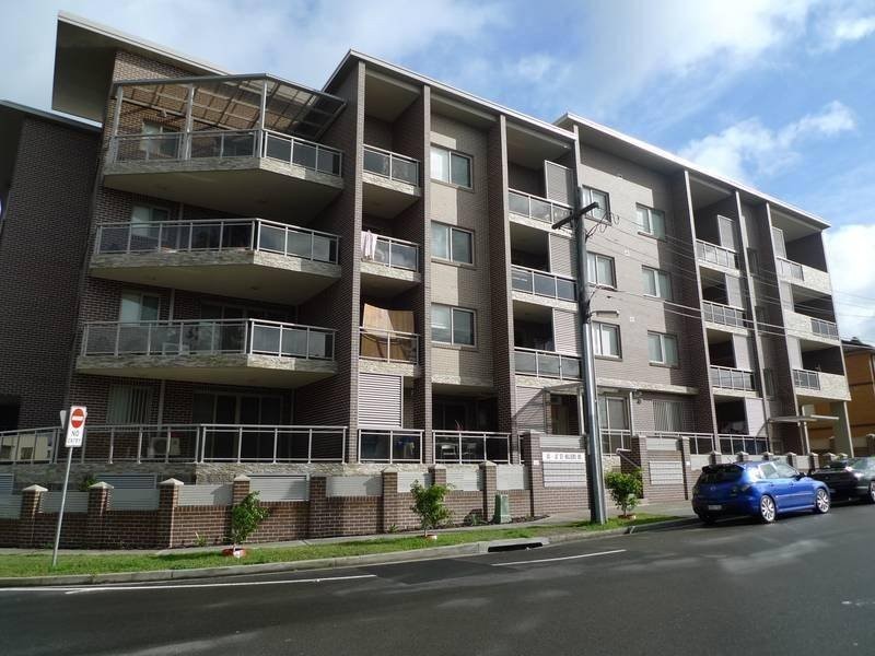 48 St Hilliers Rd, Auburn NSW 2144