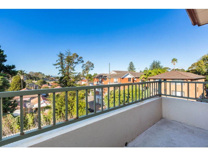 12/4 Julia Street, Ashfield NSW 2131