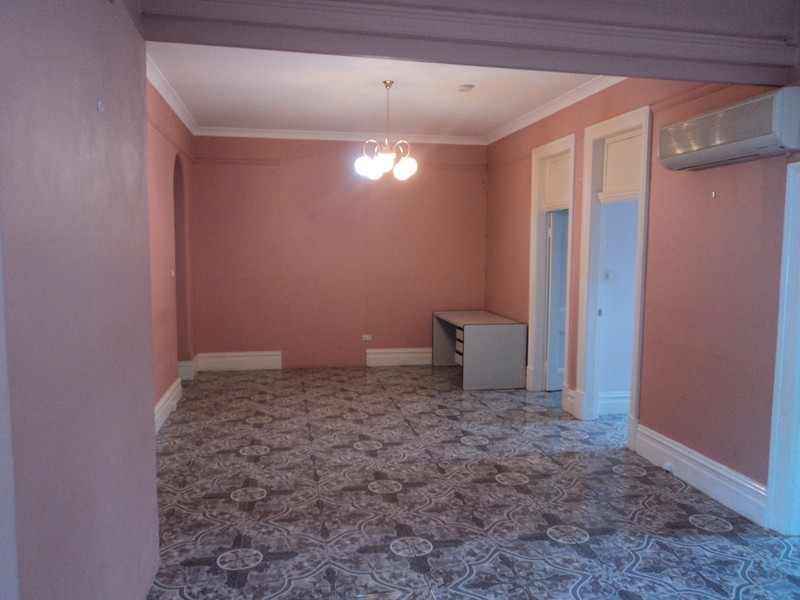81 Elizabeth ST, Ashfield NSW 2131
