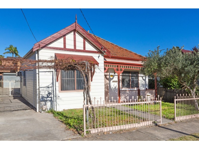 52 John Street, Ashfield NSW 2131