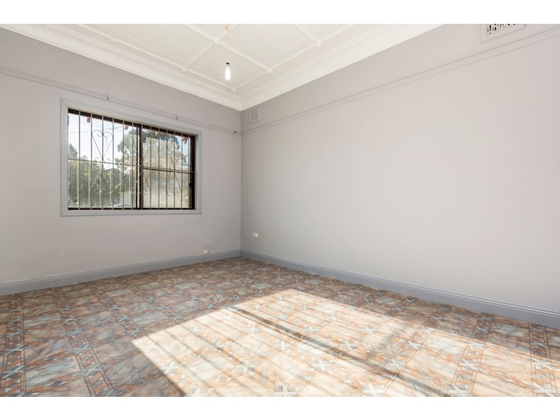 52 John Street, Ashfield NSW 2131