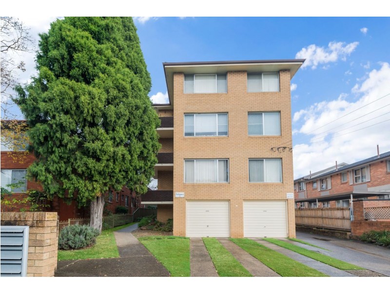 11/10 Curt Street, Ashfield NSW 2131