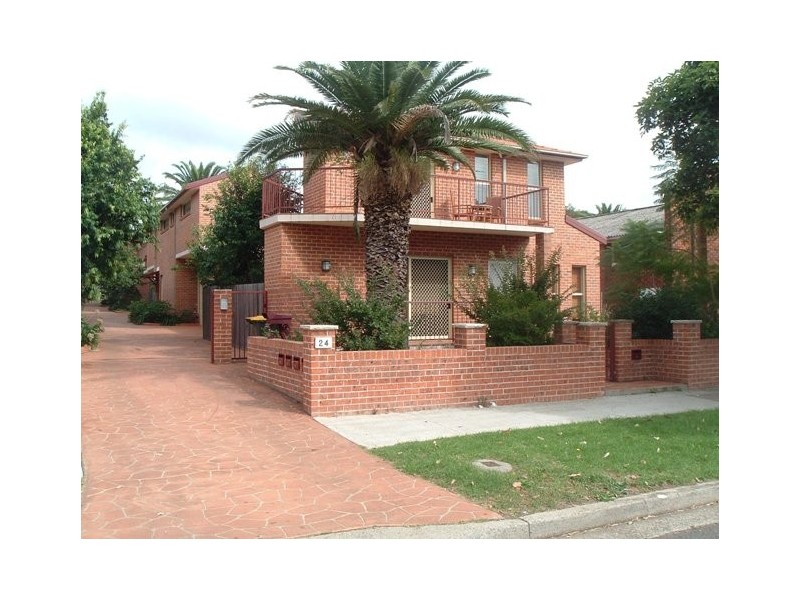 24 First Avenue, Campsie NSW 2194