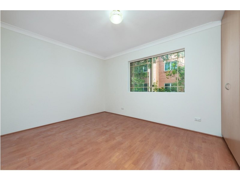 1/26 North Parade, Campsie NSW 2194