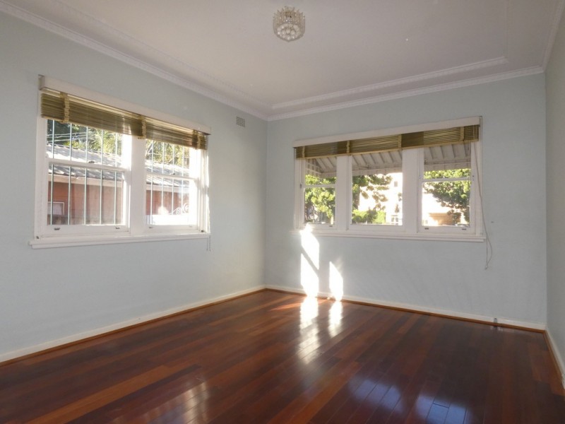 7a Robert Street, Ashfield NSW 2131