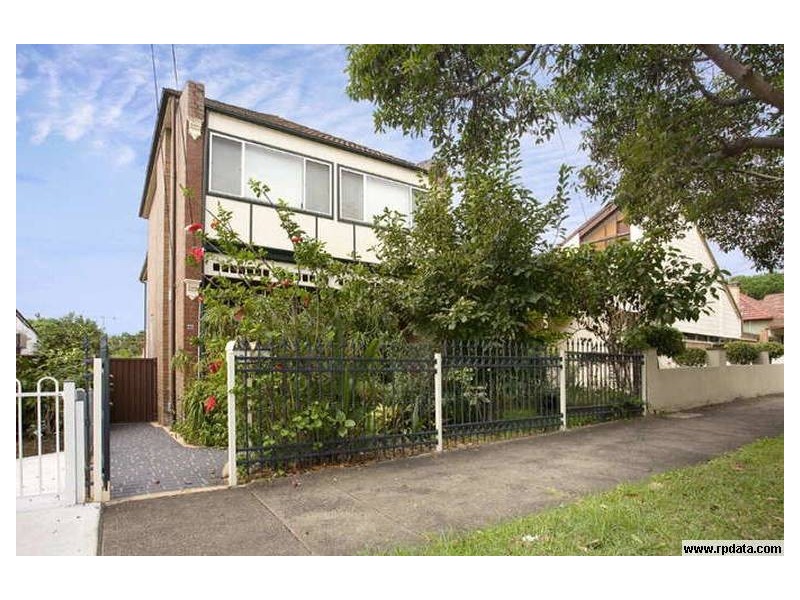 46 carlisle st, Ashfield NSW 2131
