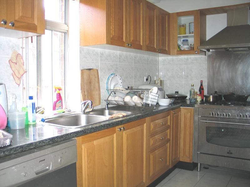 5 Hedge ave, Ashfield NSW 2131