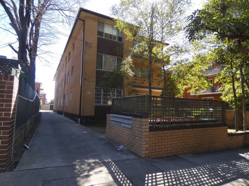 1/54 Chandos Street, Ashfield NSW 2131
