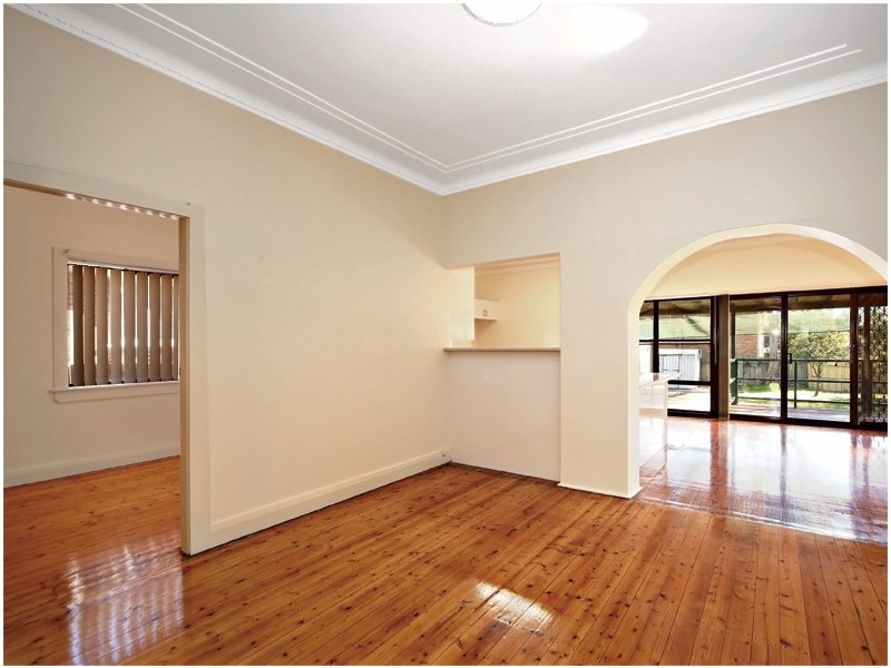 1 Richmond Avenue, Ashfield NSW 2131