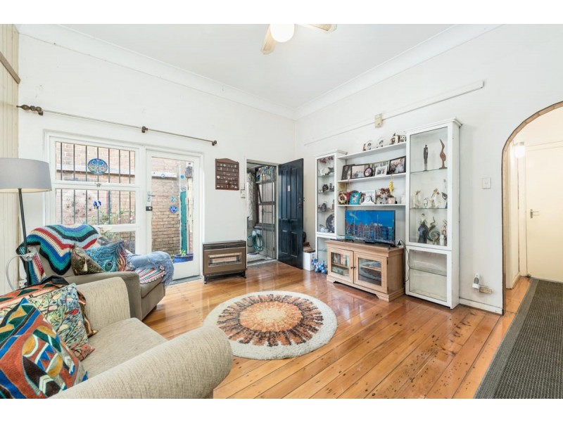 243 New Canterbury Road, Lewisham NSW 2049