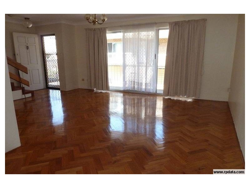 3 LOFTUS ST, Ashfield NSW 2131