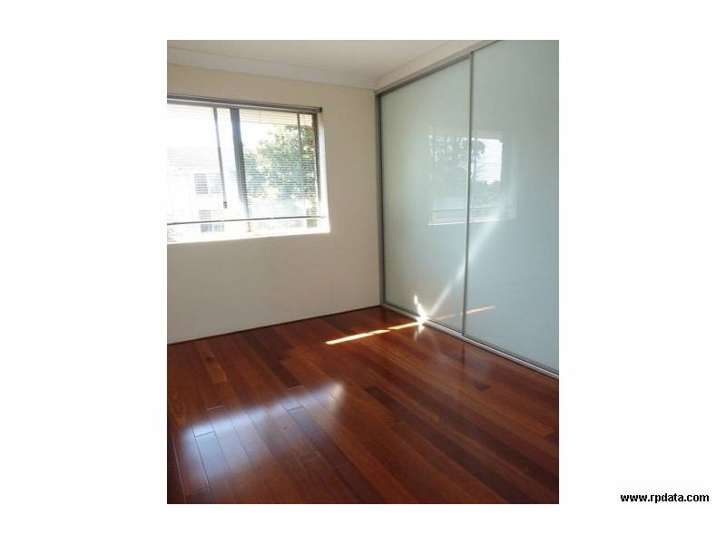 3 LOFTUS ST, Ashfield NSW 2131